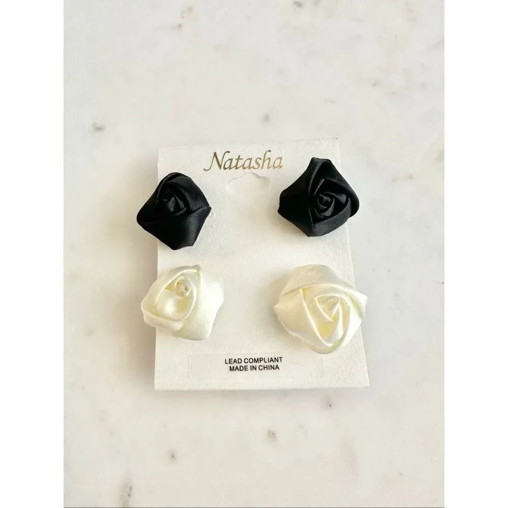 Natasha cream and black rosebud stud earrings
